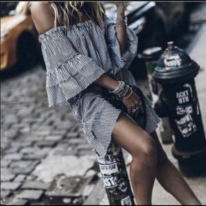 Zara Off the shoulder Stripped Dress Blogger Fav
